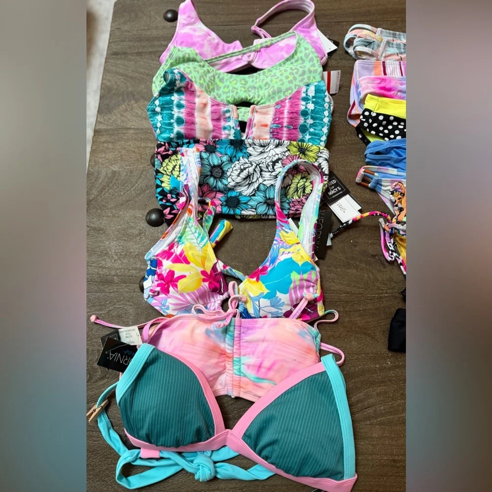 Reseller Box | 21 Pc NWT Macy’s Bikini Tops & Bottoms | $420 Retail Value - Picture 3 of 5